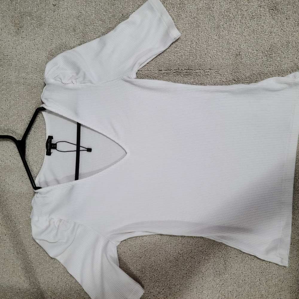 Clothes - Picture 4 of 15